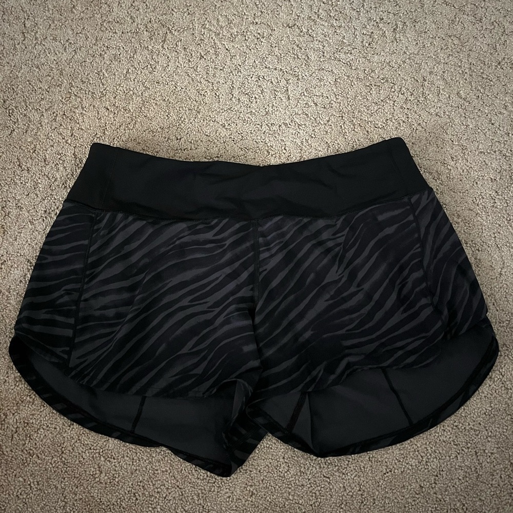 Lululemon 10 tall low rise speedups